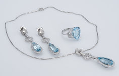 Ювелирный набор украшений