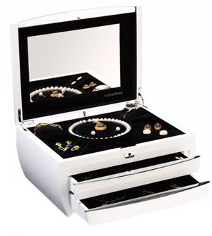 Cosmopolitan Piano White Buben & Zorweg Collection Cases