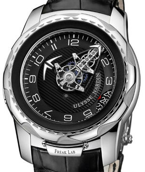 2100-138 Ulysse Nardin Freak