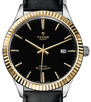 m12713-0019 Tudor Style