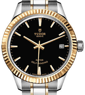 m12313-0005 Tudor Style