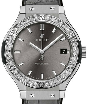 581.nx.7071.lr.1104 Hublot Classic Fusion 33 mm