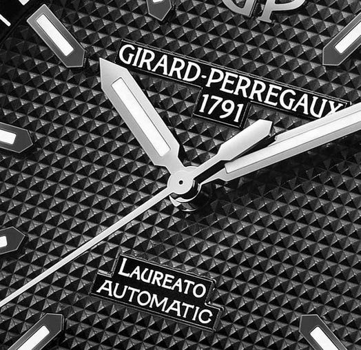 81010-32-631-32A Girard Perregaux Laureato