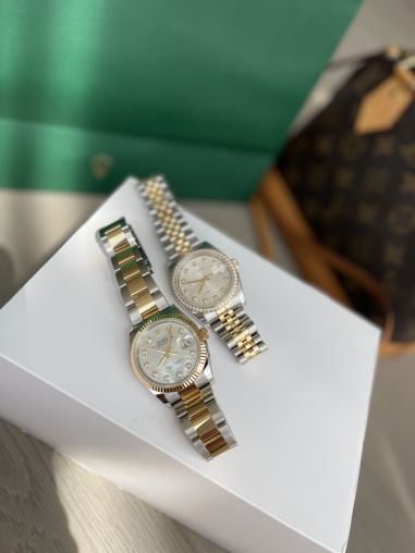 126233 White mother-of-pearl set with diamonds Rolex Datejust 36