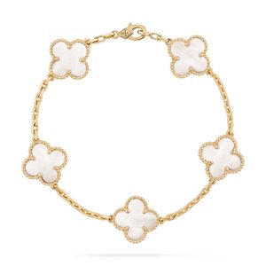 VCARA41800 Van Cleef & Arpels Alhambra
