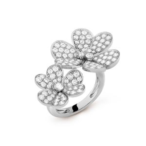 VCARB67500 Van Cleef & Arpels Flora