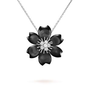 VCARD30400 Van Cleef & Arpels Flora
