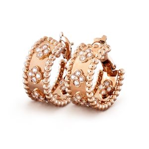 VCARO2MK00 Van Cleef & Arpels Perlee
