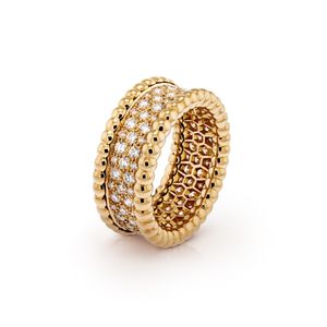 VCARO3Y900 Van Cleef & Arpels Perlee