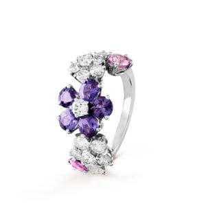 VCARP05600 Van Cleef & Arpels Classic High Jewelry
