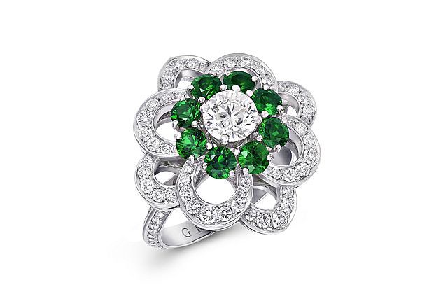 graff rosette ring Emerald GRAFF Rosette