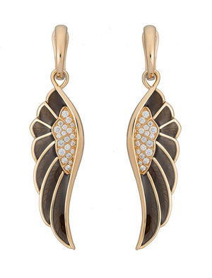 2013965 Garrard Wings Reflection