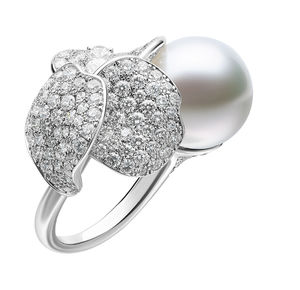 MRQ 10054 NDXW Mikimoto Les Petales Place Vendome