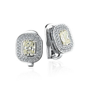 2.15 CT N/SI1 - 2.05 CT N/SI1 Ralfdiamonds Earrings
