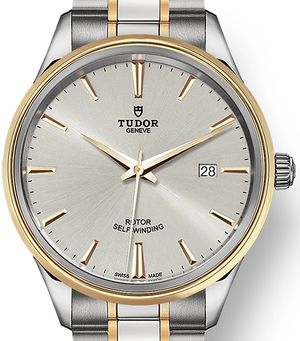 M12703-0002 Tudor Style