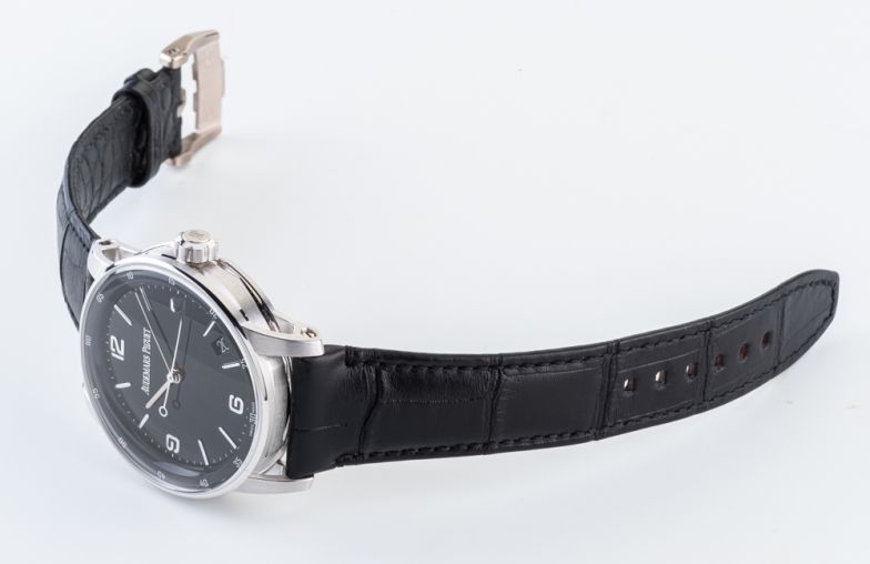 15210BC.OO.A002CR.01 USED Audemars Piguet CODE 11.59 by Audemars Piguet