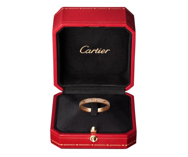 B4218100 Cartier Love