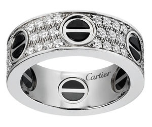 B4207600 Cartier Love