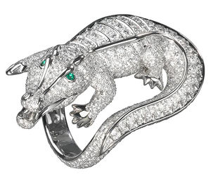 H4226000 Cartier Fauna and Flora