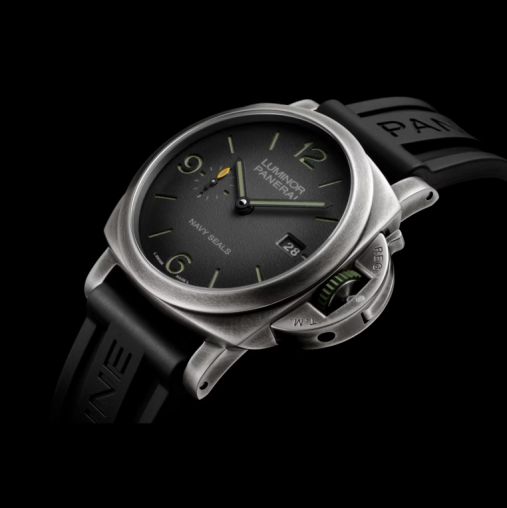 PAM01412 Officine Panerai Luminor