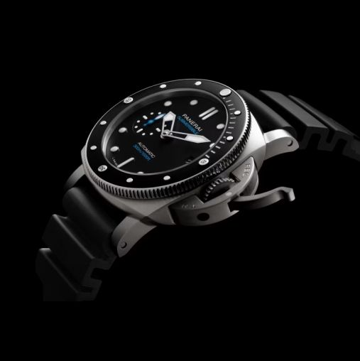 PAM02683 Officine Panerai Submersible