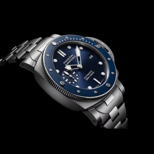 PAM02068 Officine Panerai Submersible