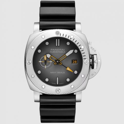 PAM01323 Officine Panerai Submersible