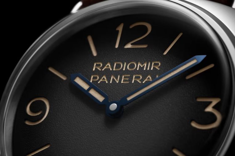 PAM01334 Officine Panerai Radiomir