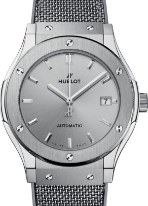 511.NX.5610.NR.HEC24 Hublot Classic Fusion 45 mm