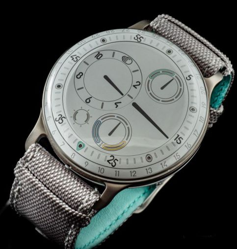 TYPE 3 White Ressence Type 3