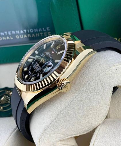 326238-0009 USED Rolex Sky-Dweller