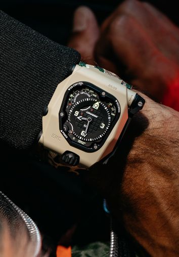 Time Hunter Desert Sage Urwerk EMC