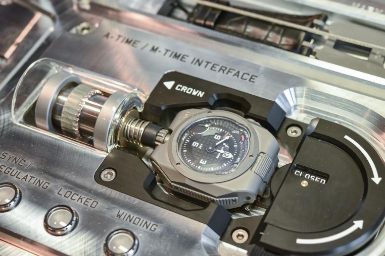 AMC special watch Urwerk Chronometry