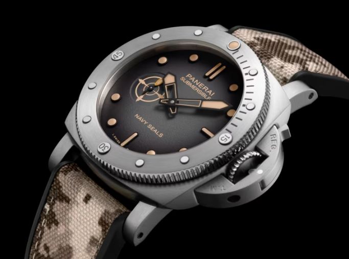 PAM01518 Officine Panerai Submersible