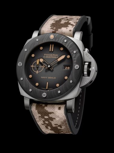 PAM01669 Officine Panerai Submersible