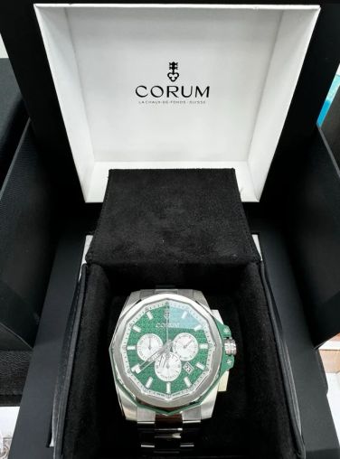 A132/04272 - 132.211.04/V200 AV51 Green Corum Admiral Legend