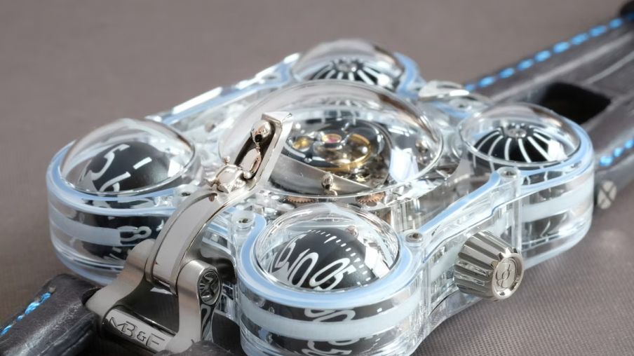 HM6 Alien Nation MB&F Horological Machines