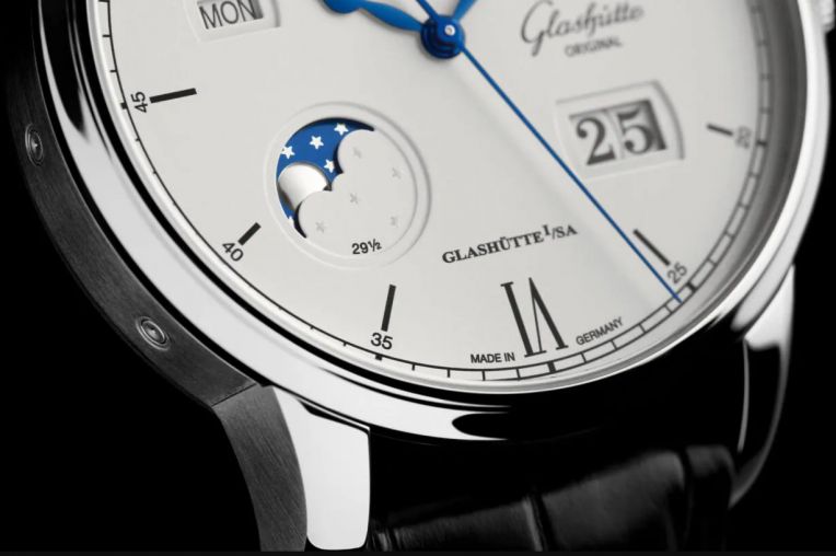 1-36-02-01-02-61 Glashutte Original Senator