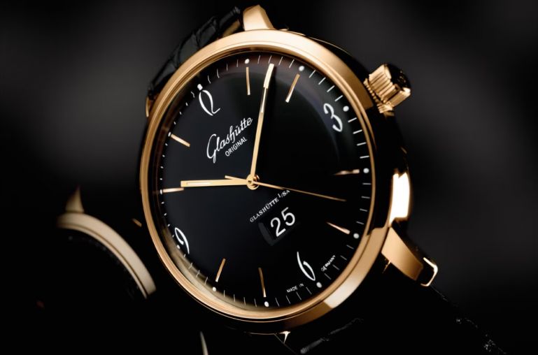 2-39-47-02-01-04 Glashutte Original Vintage Sixties