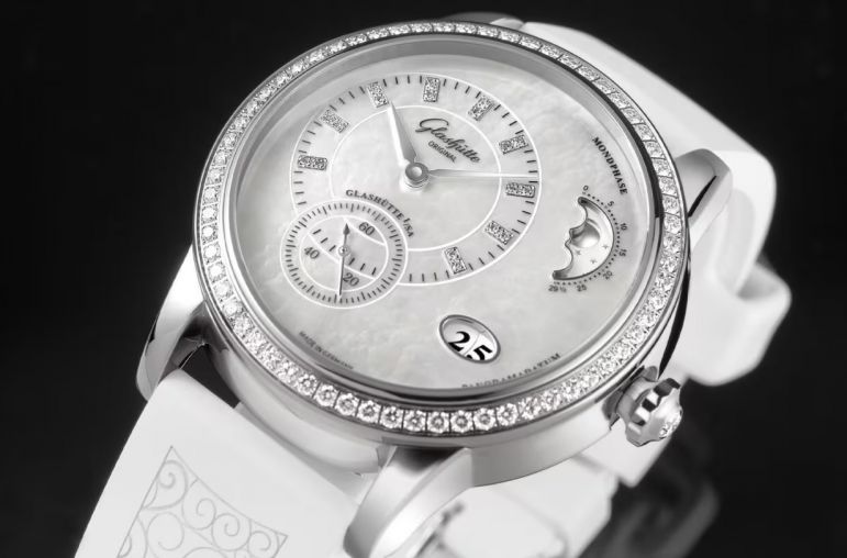 1-90-12-01-12-01 Glashutte Original PanoMatic Luna Ladies