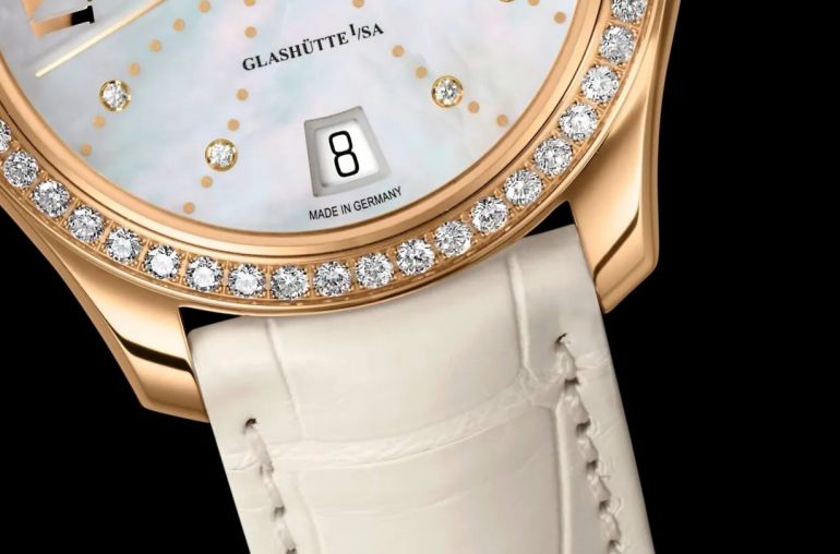 1-39-22-12-11-04 Glashutte Original Lady Serenade