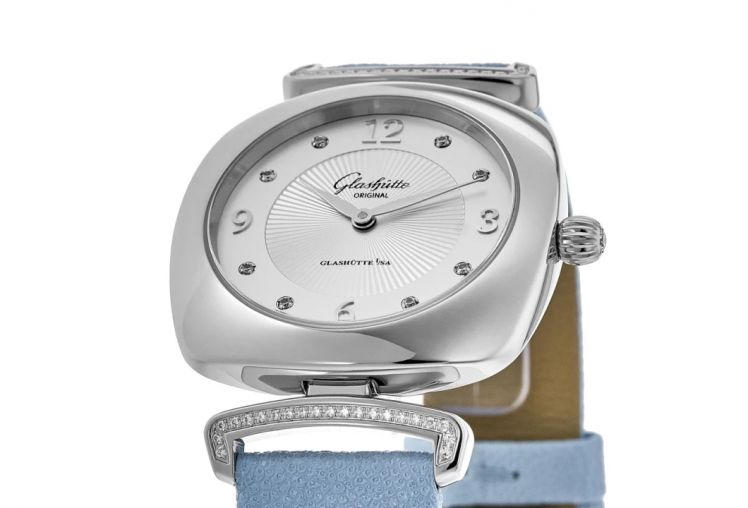 1-03-02-12-12-35 Glashutte Original Pavonina