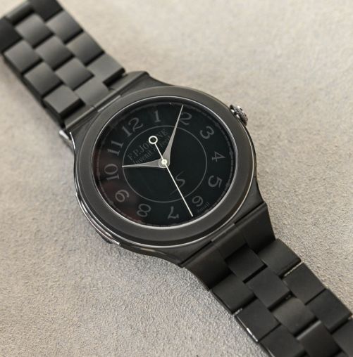 CF F.P.Journe Linesport