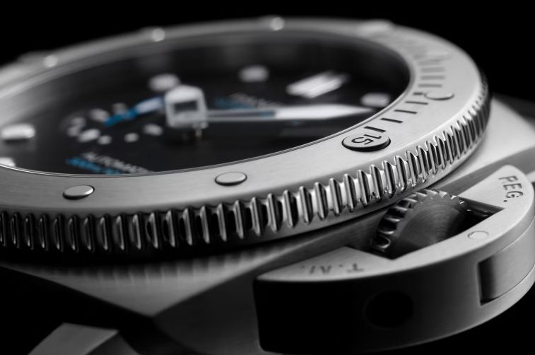 PAM01596 Officine Panerai Submersible
