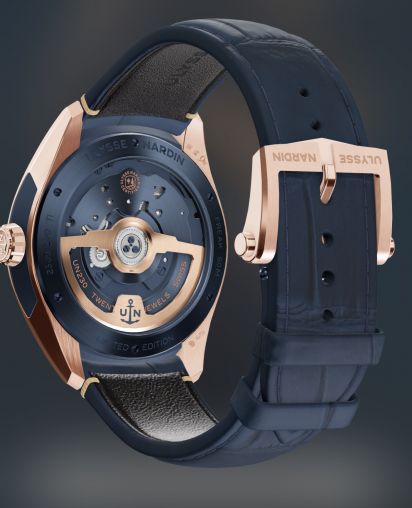 2305-270LE-3AE-BLUE/1A Ulysse Nardin Freak