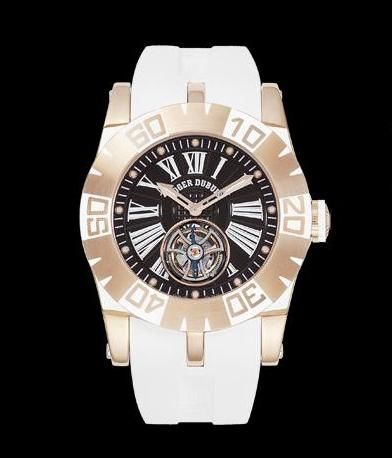 SED40 09 C5.W CPG9.71 Roger Dubuis Easy Diver